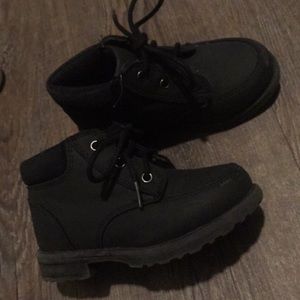 Children's place toddler black boots